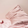Šilkinis pagalvės užvalkalas rožinis
